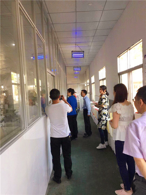 萬州區委常委，統戰部長羅瑩同誌，萬州區工商聯領導一行來伴釀造有限公司調研