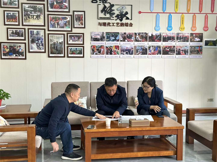 天城街道黨工委副書記李文一行檢查伴神釀造黨建工作，並對公司新廠陣地建設作出指導意見！